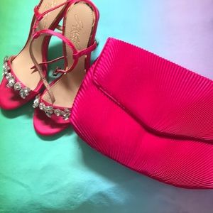 Lovely vintage Carolyne Barton satin evening bag